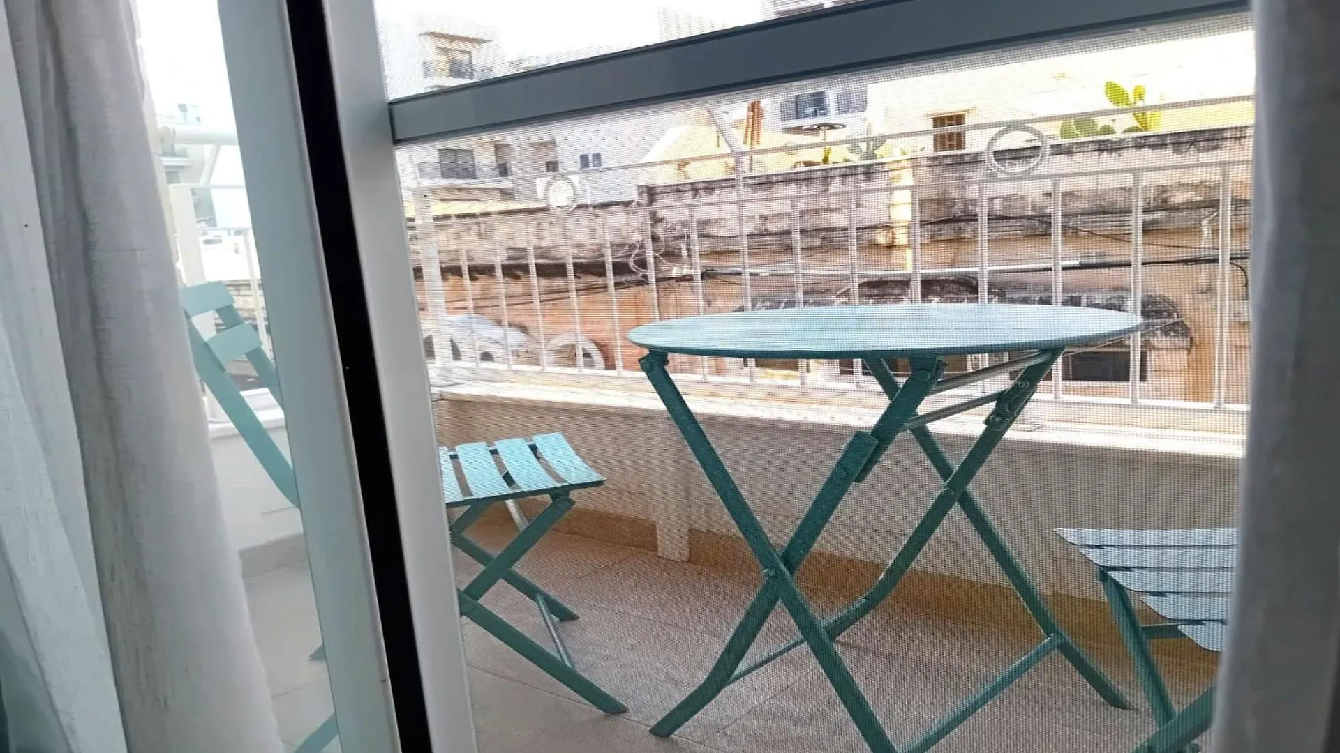 Mediterranean Getaway Apt - 2Br Sliema Malta